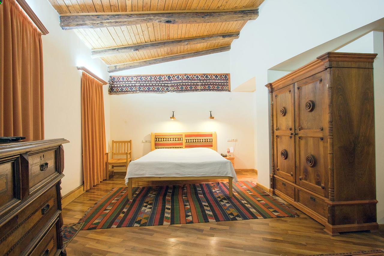Hotel Mirhav Goris Ngoại thất bức ảnh