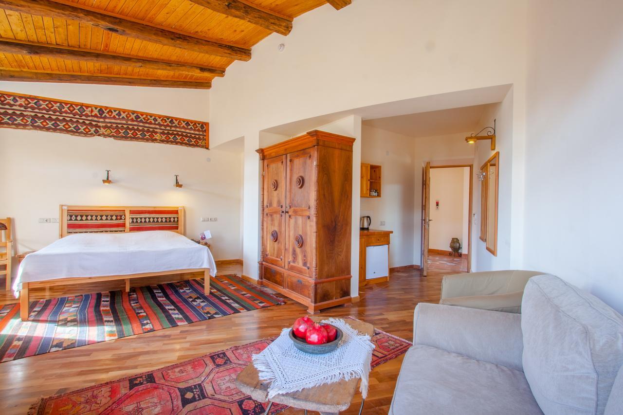 Hotel Mirhav Goris Ngoại thất bức ảnh